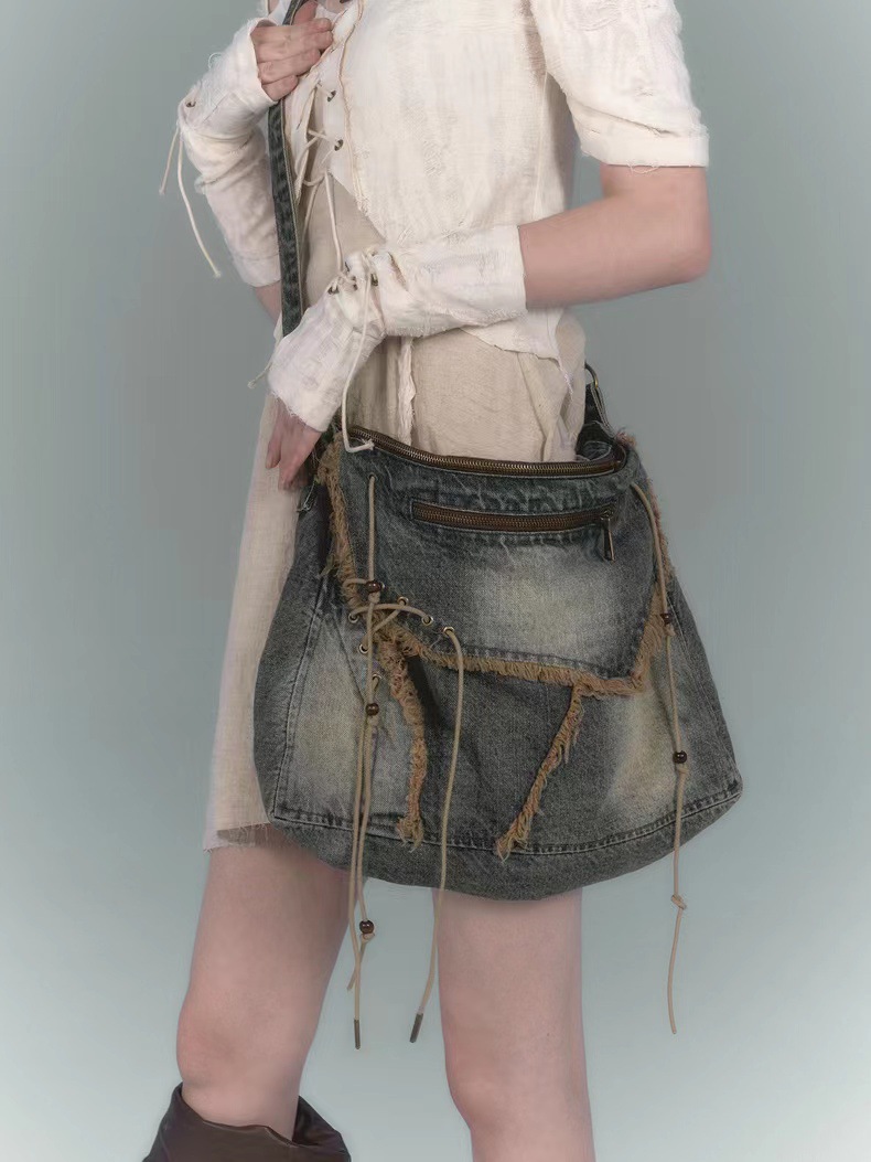 Gewaschene Denim-Jeans, lässig – Women Bags Jeans Bewertung und Preis