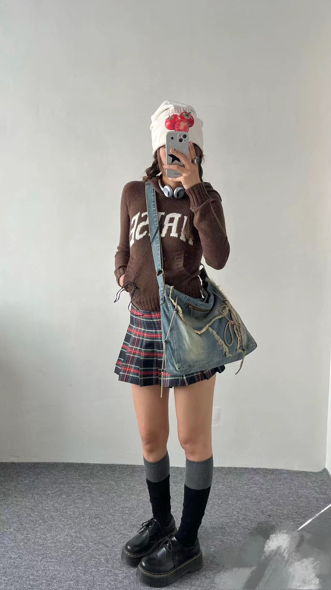 Gewaschene Denim-Jeans, lässig – Women Bags Jeans Bewertung und Preis