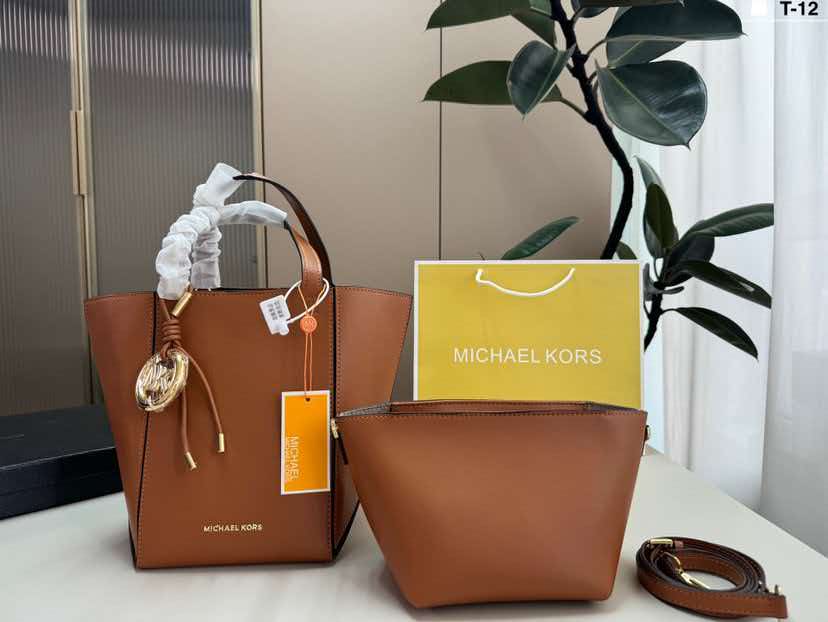 MICHAEL KORS/Michael Kors MK 2 – Women Bags Discount Bewertung und Preis